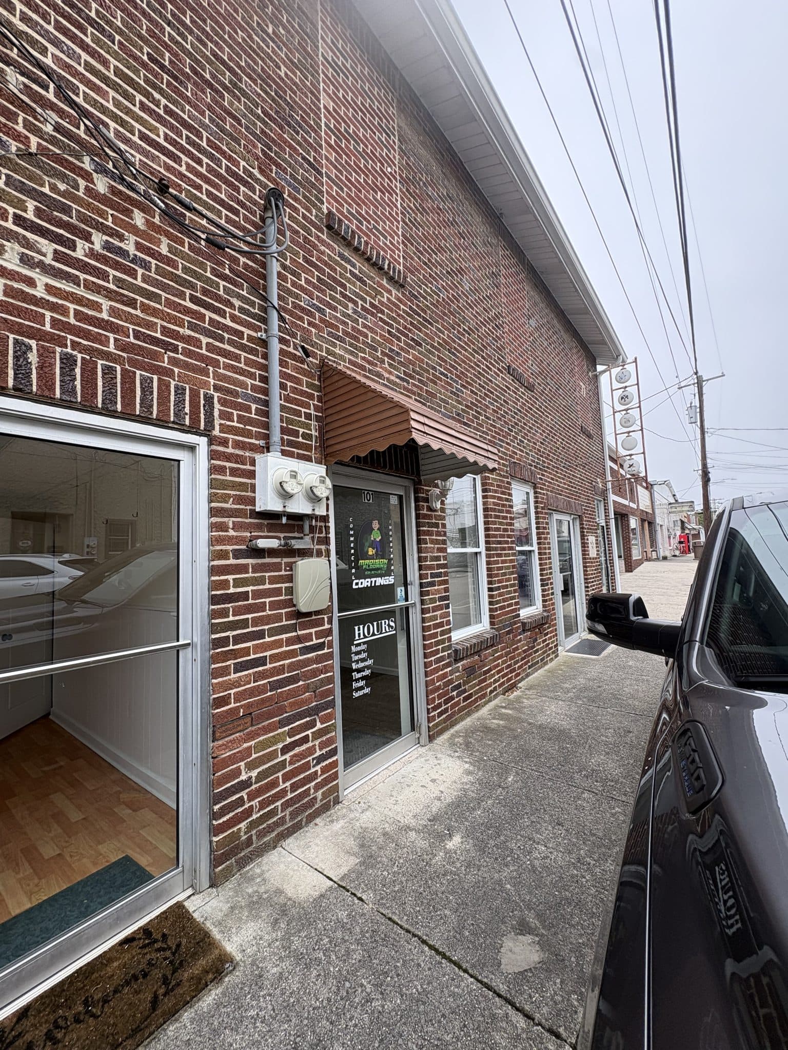 The Masonic Building - Downtown Smithville Office Suites — photograph